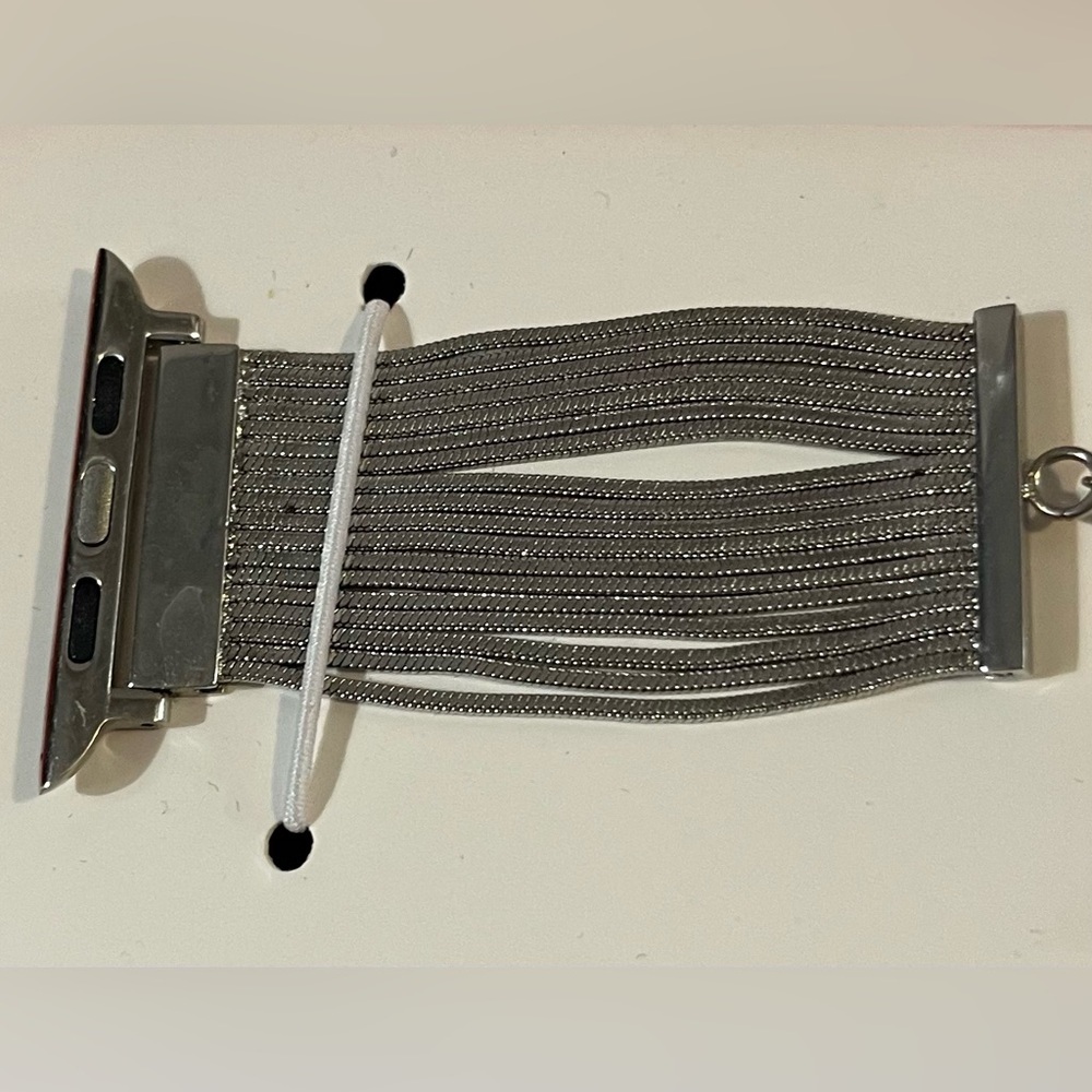 NEW KESSARIS Silver Chain Adjustable Apple Watchband - Picture 2 of 5